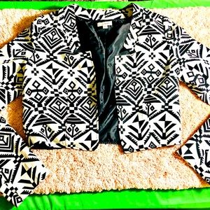 Charming Charlie Aztec Print Cropped Blazer